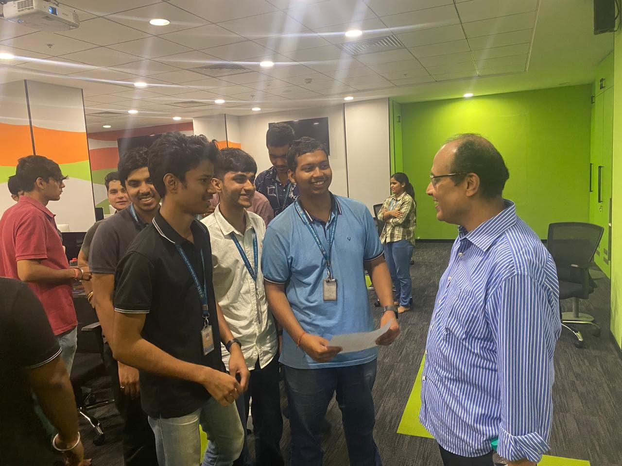 Cloud Computing – An Industry Essential (4th Semester CSE) image 1